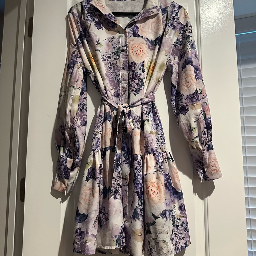 Polyester Spandex beautiful dress. Sz M